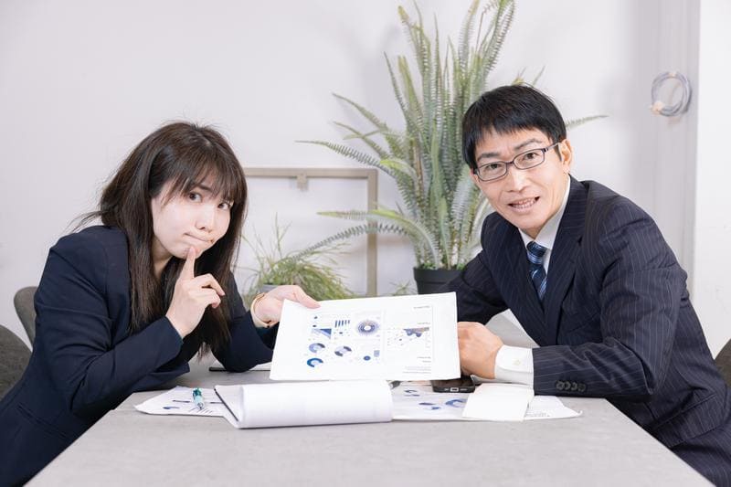 ポンジスキームとは？代表的な投資詐欺の手口！見分け方と対策を解説